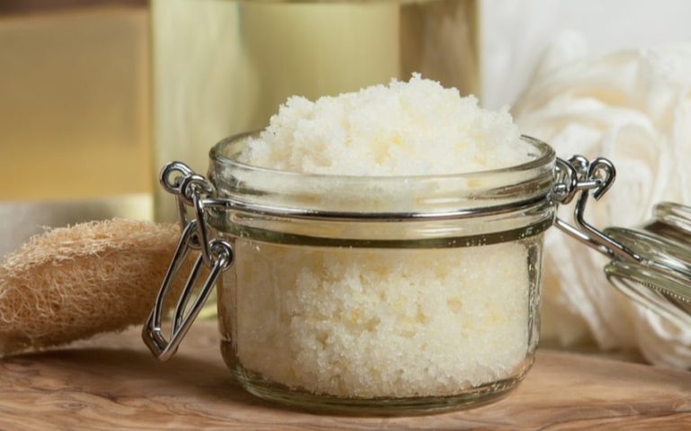 A Fine Choice: Do You Use Sugar Scrubs Before or After Shaving?